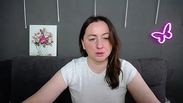 Abby Taylorr online show from 19, 4, 2026