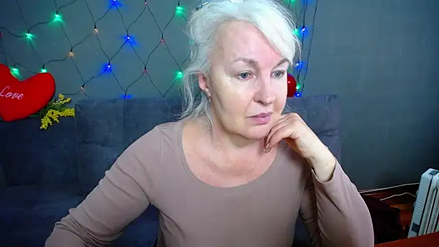 BlondyLeeBest online show from 11, 2, 2026