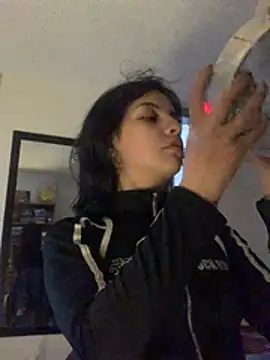 Snapshot of lolaaa_bunny1 chatting on 8, 2, 2026 lolaaa bunny1 online show from 8, 2, 2026