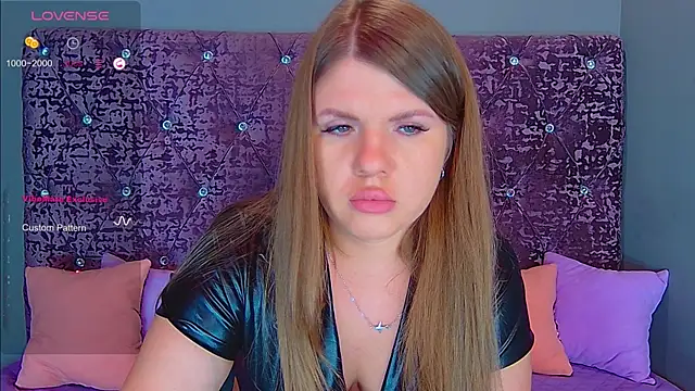 NoraBigAss online show from 4, 3, 2025