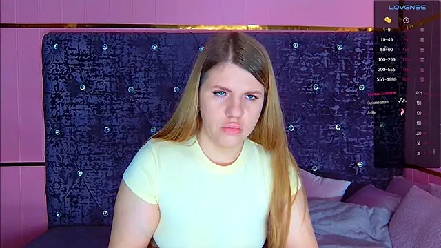 NoraBigAss online show from 26, 5, 2026