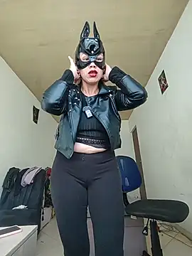 sexymarilyncolombia online show from 6, 2, 2026