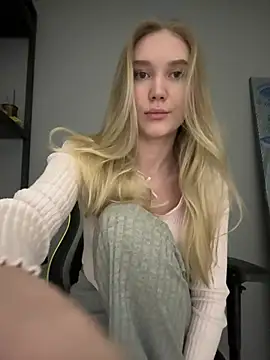 Snapshot of MariaTull chatting on 21, 3, 2025 MariaTull online show from 21, 3, 2025