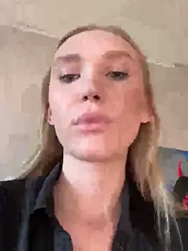 Snapshot of MariaTull chatting on 28, 6, 2026 MariaTull online show from 28, 6, 2026