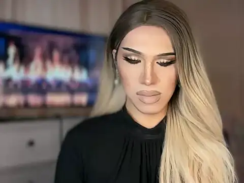 Ts glamxxxx online show from 19, 4, 2026