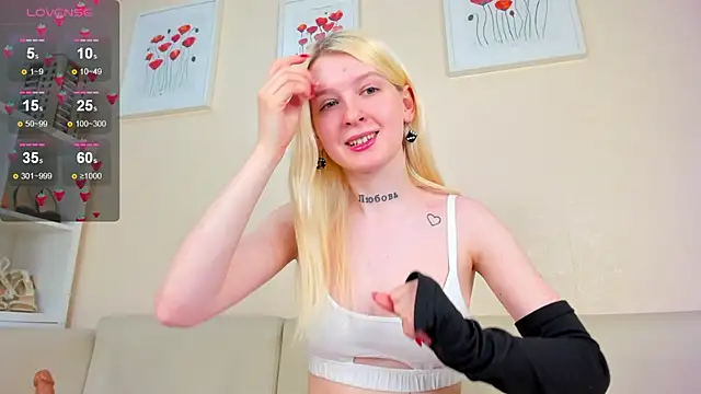 rosa mariposa  online show from 24, 1, 2025