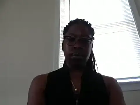 MadamIndigo online show from 17, 3, 2025
