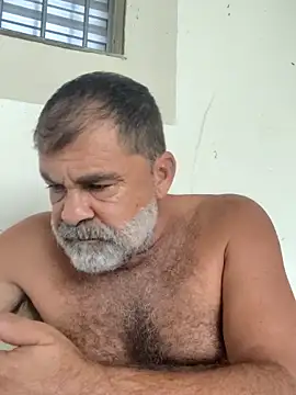 Peludo173317 online show from 9, 3, 2026