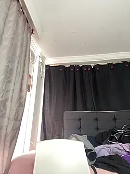 vaness weet online show from 15, 12, 2025