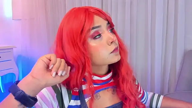 Emma Torres   online show from 24, 1, 2025