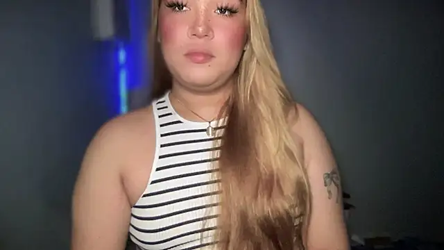 Snapshot of MissCataleyaxxx chatting on 12, 9, 2025 MissCataleyaxxx online show from 12, 9, 2025