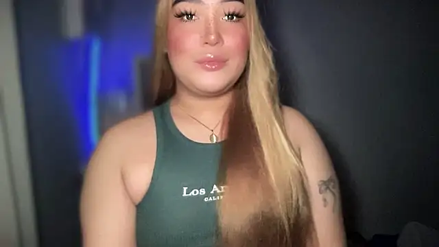 Snapshot of MissCataleyaxxx chatting on 23, 9, 2025 MissCataleyaxxx online show from 23, 9, 2025