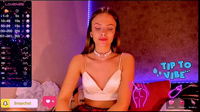 Snapshot of madina_taher chatting on 13, 2, 2025 madina taher online show from 13, 2, 2025