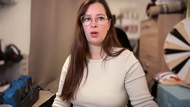 Snapshot of Amai_Live chatting on 6, 10, 2025 Amai Live online show from 6, 10, 2025