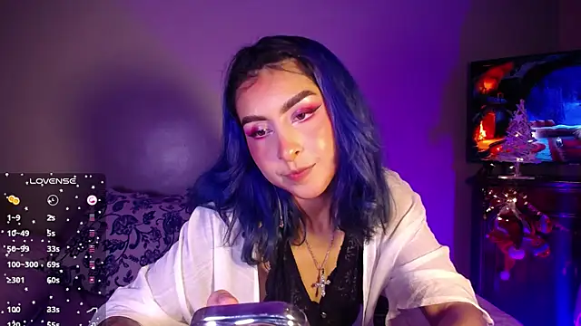 Cinamoonn online show from 1, 1, 2025