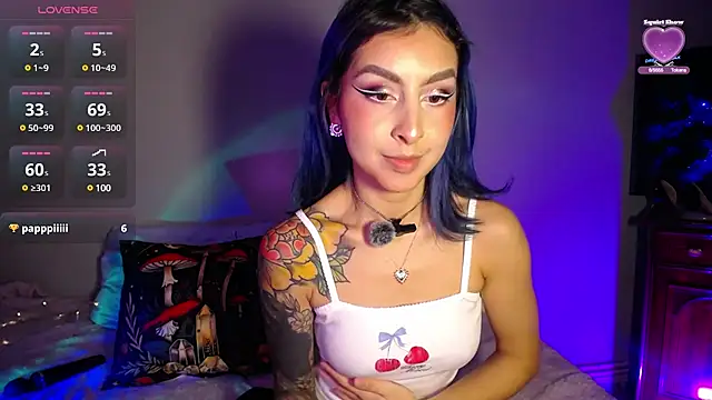 Cinamoonn online show from 25, 1, 2025