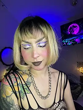 Snapshot of Cinamoonn chatting on 27, 3, 2026 Cinamoonn online show from 27, 3, 2026