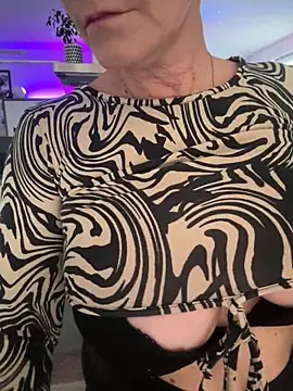 German Milf online show from 18, 11, 2025