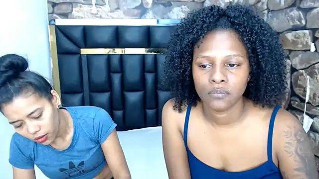 Snapshot of lizeth_keilyn chatting on 6, 1, 2025 lizeth keilyn online show from 6, 1, 2025