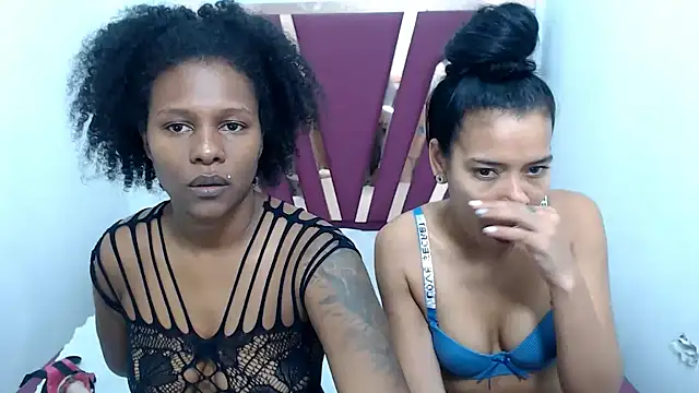 Snapshot of lizeth_keilyn chatting on 7, 3, 2025 lizeth keilyn online show from 7, 3, 2025