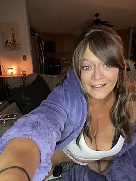 Snapshot of cowgirlc chatting on 19, 2, 2025 cowgirlc online show from 19, 2, 2025