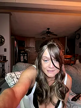 Snapshot of cowgirlc chatting on 28, 9, 2025 cowgirlc online show from 28, 9, 2025