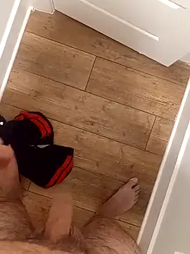 Snapshot of Mark_Dad chatting on 30, 11, 2025 Mark Dad online show from 30, 11, 2025