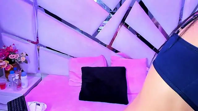 kylie seex online show from 6, 2, 2026