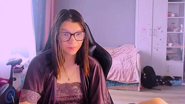 Snapshot of MollyLollipop chatting on 29, 5, 2026 MollyLollipop online show from 29, 5, 2026