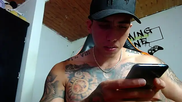 Adam Hudsond online show from 10, 2, 2025