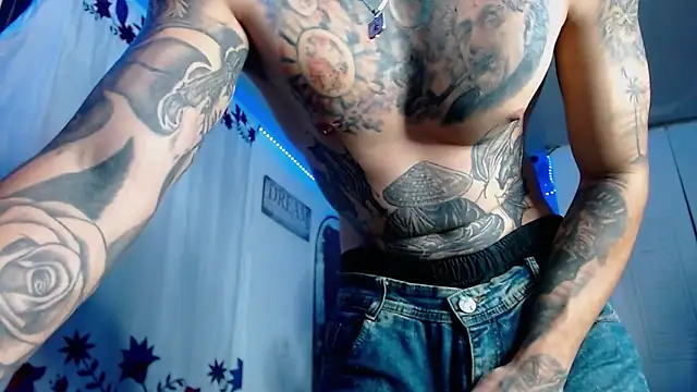 Adam Hudsond online show from 7, 3, 2026