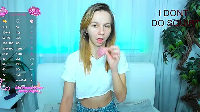 Snapshot of Bell_a_mi_ chatting on 25, 10, 2025 Bell a mi online show from 25, 10, 2025