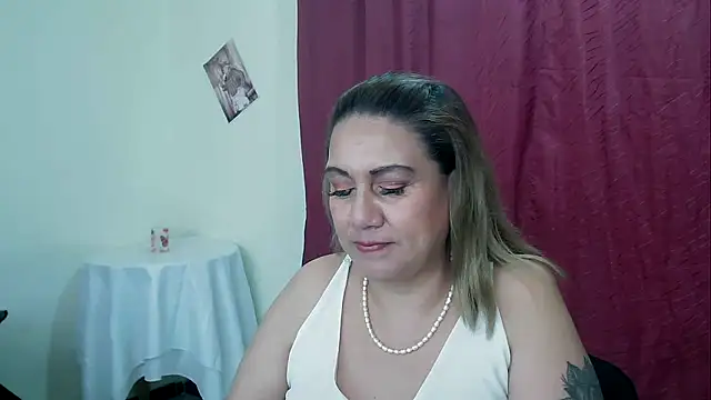 Snapshot of yayita_mature chatting on 20, 1, 2025 yayita mature online show from 20, 1, 2025