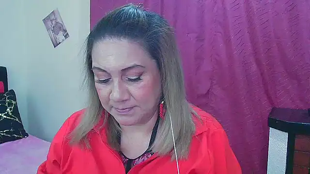 Snapshot of yayita_mature chatting on 25, 2, 2025 yayita mature online show from 25, 2, 2025