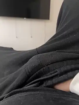 Krasavzi online show from 12, 2, 2025