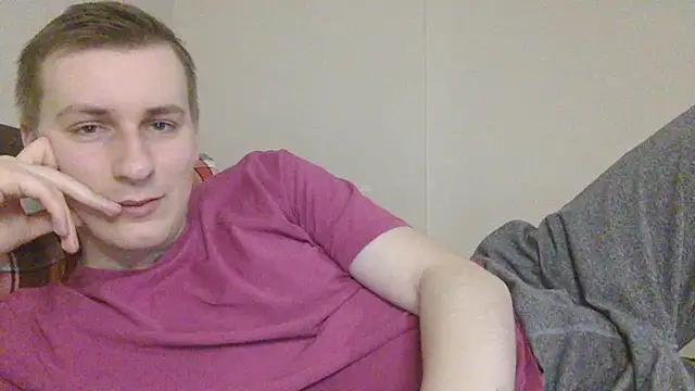 Snapshot of your_andy chatting on 28, 11, 2025 your andy online show from 28, 11, 2025