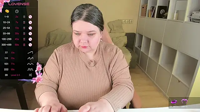 PlumPie online show from 21, 12, 2025