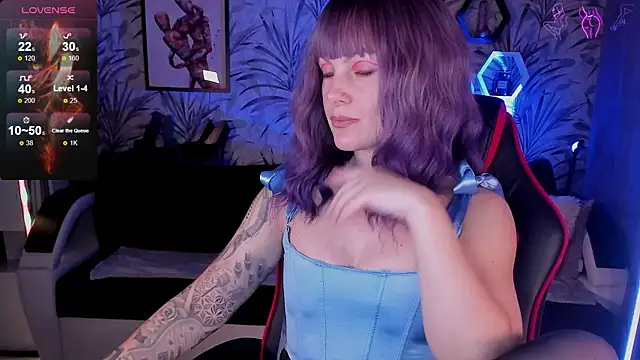 Devi Evi online show from 16, 12, 2025