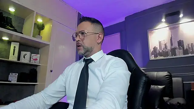 MrFrank tattoo online show from 12, 1, 2026