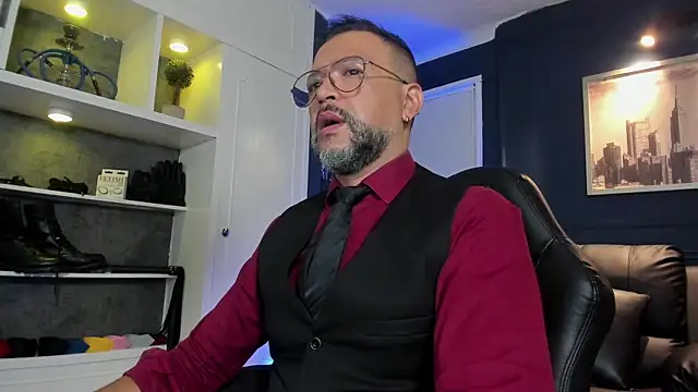 Snapshot of MrFrank_tattoo chatting on 18, 6, 2026 MrFrank tattoo online show from 18, 6, 2026