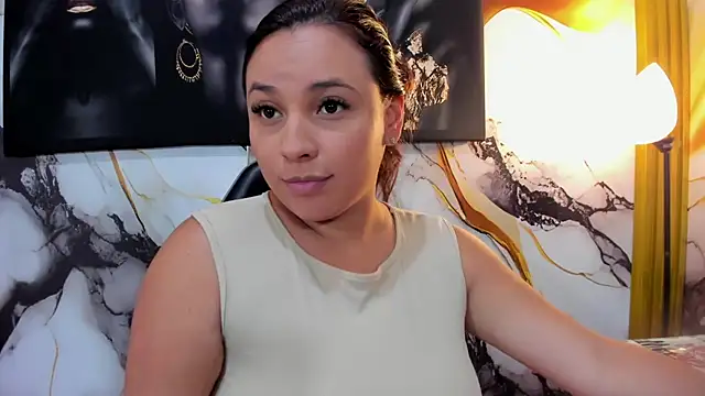 Snapshot of LizzRouse chatting on 20, 6, 2026 LizzRouse online show from 20, 6, 2026