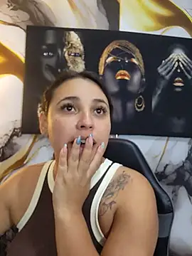 Snapshot of LizzRouse chatting on 3, 8, 2026 LizzRouse online show from 3, 8, 2026