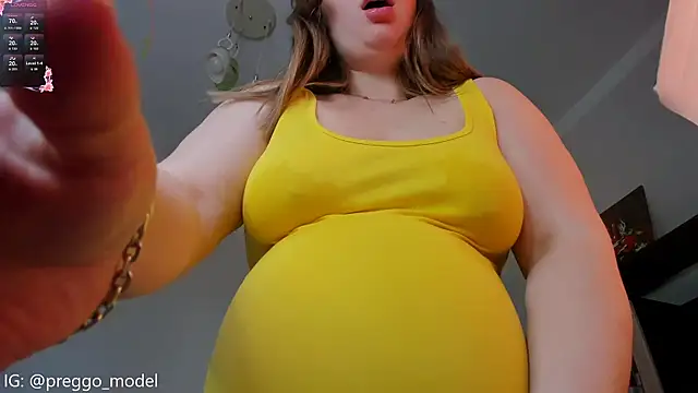 Snapshot of stella_vestal chatting on 14, 4, 2026 stella vestal online show from 14, 4, 2026