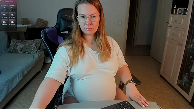 stella vestal online show from 12, 6, 2026