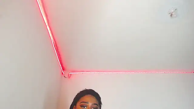 Snapshot of BiancaFollerach chatting on 1, 3, 2026 BiancaFollerach online show from 1, 3, 2026