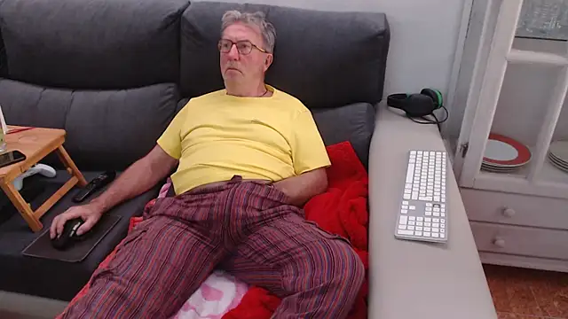 Nudelschwanz online show from 11, 2, 2025