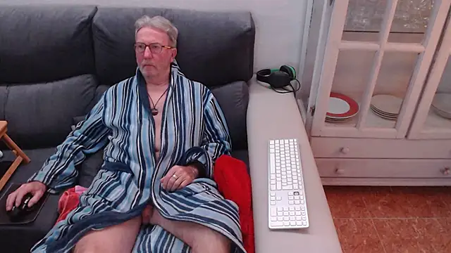 Nudelschwanz online show from 15, 2, 2025