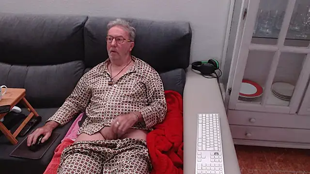 Nudelschwanz online show from 18, 2, 2025