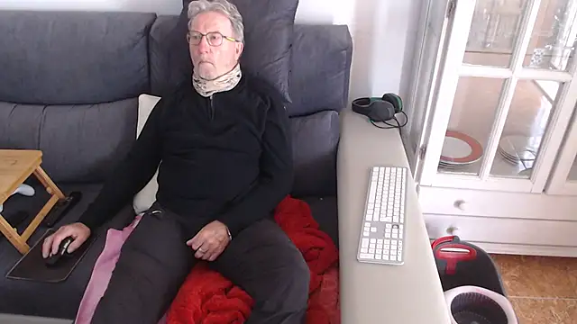 Nudelschwanz online show from 23, 2, 2025