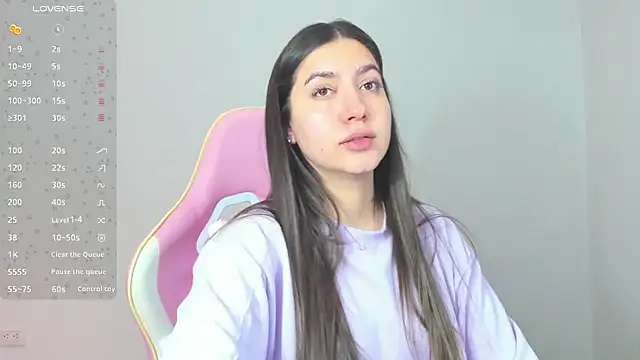 Snapshot of alice-love1 chatting on 23, 12, 2024 alice-love1 online show from 23, 12, 2024